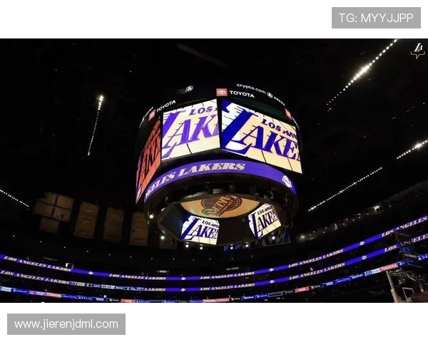 原创湖人主场新装扮藏玄机！是为詹皇复出预热，还是开启新赛季篇章？